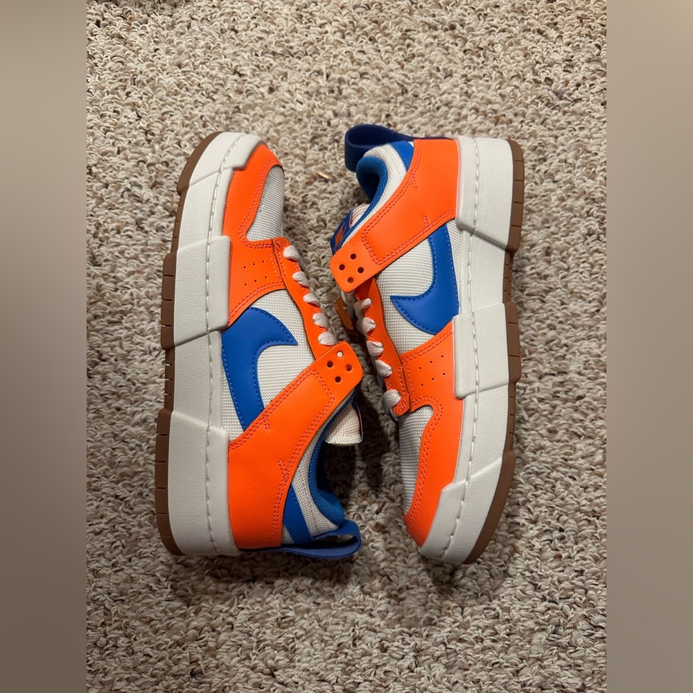 nike low top sneakers